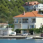 Διαμέρισμα Julija Λομπάρδα