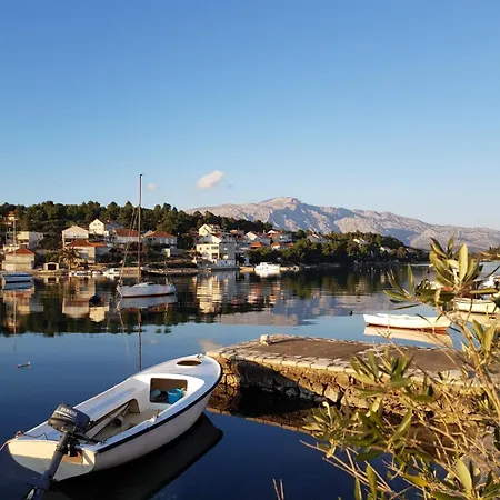 Julija Apartment Lumbarda